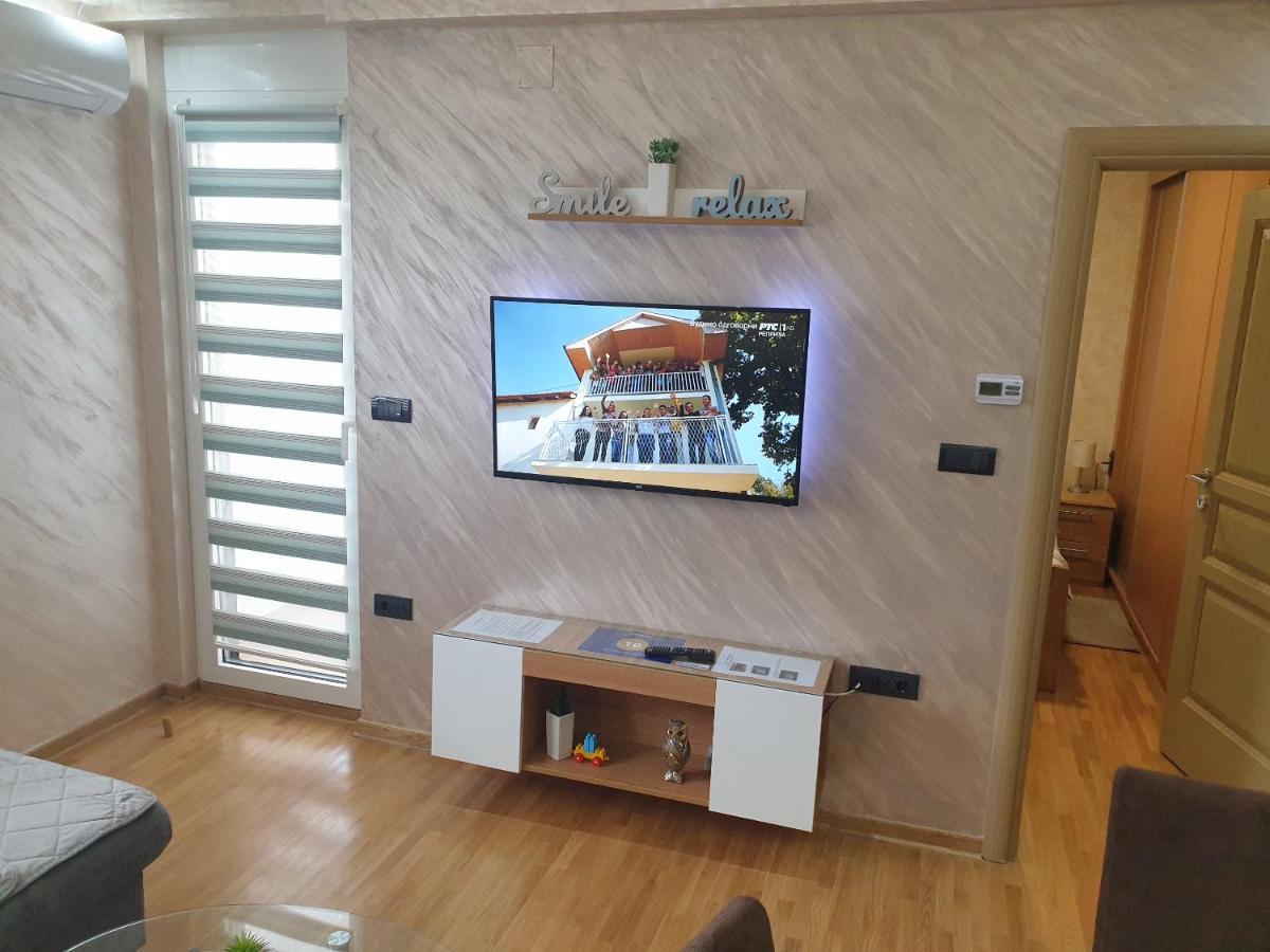 Apartman Dnd Zlatibor Sa Garazom Buitenkant foto