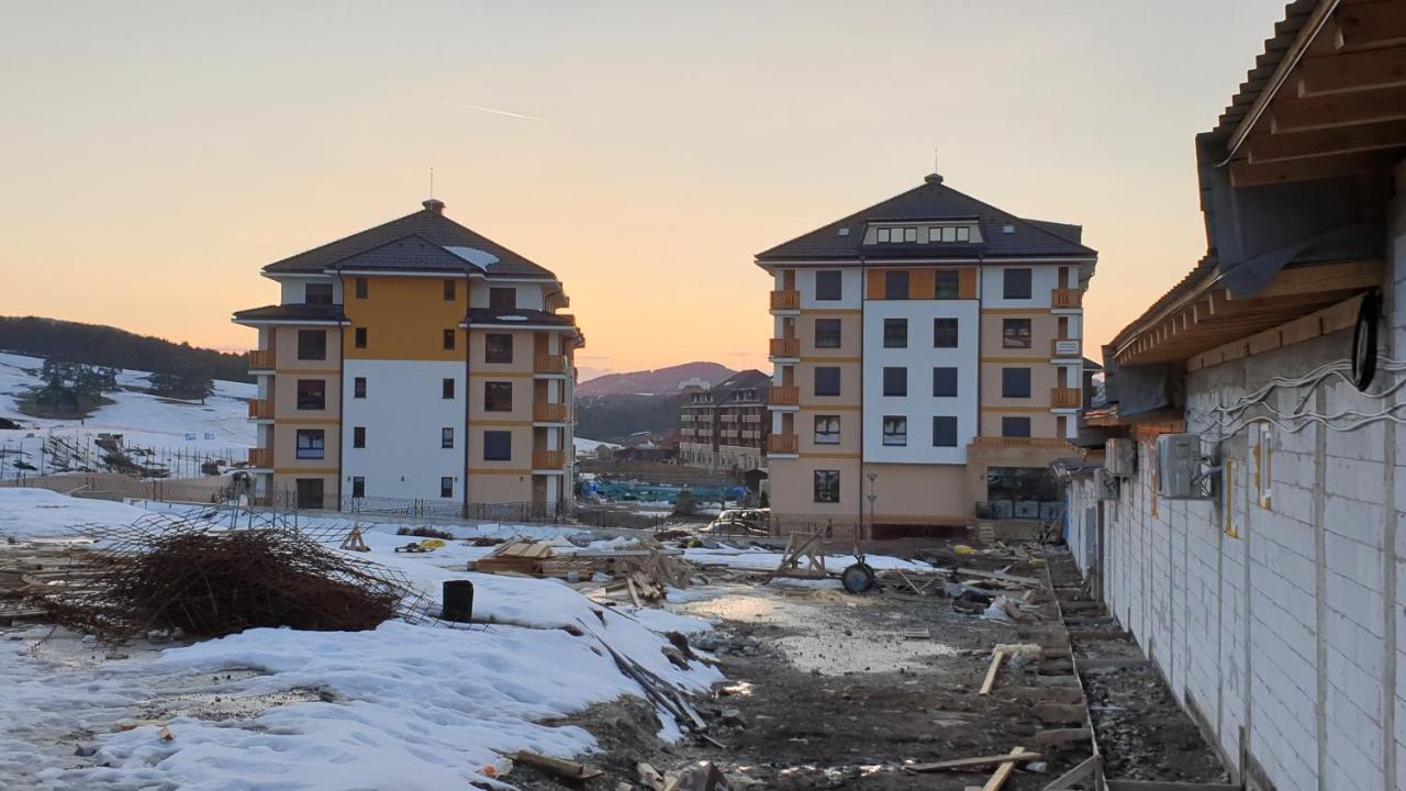Apartman Dnd Zlatibor Sa Garazom Buitenkant foto