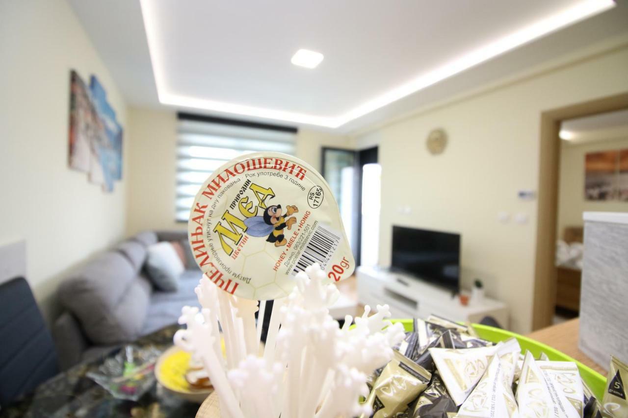 Apartman Dnd Zlatibor Sa Garazom Buitenkant foto